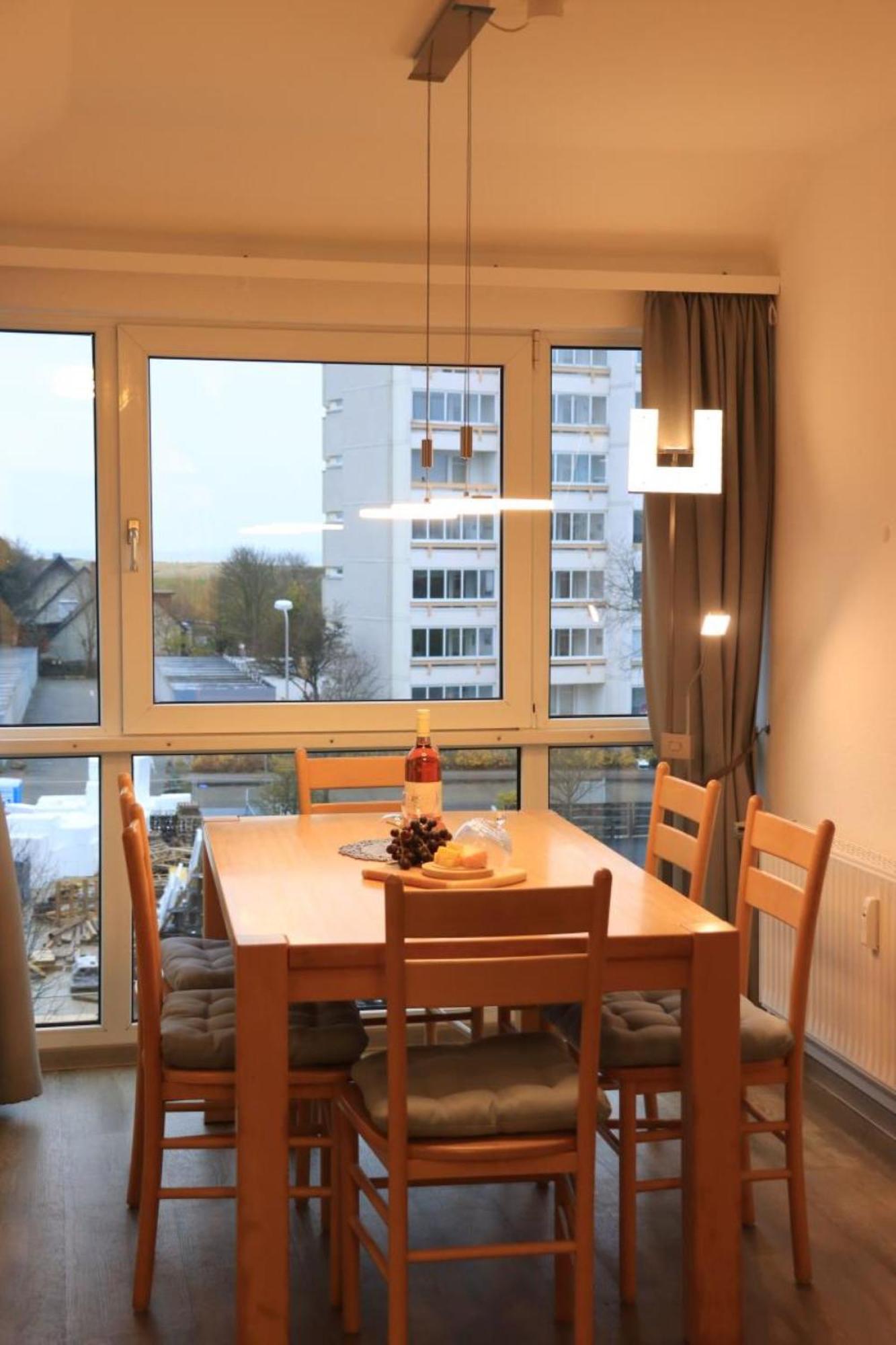 Ferienwohnung Mit Seeblick Und Schwimmbadnutzung In クックスハーフェン エクステリア 写真